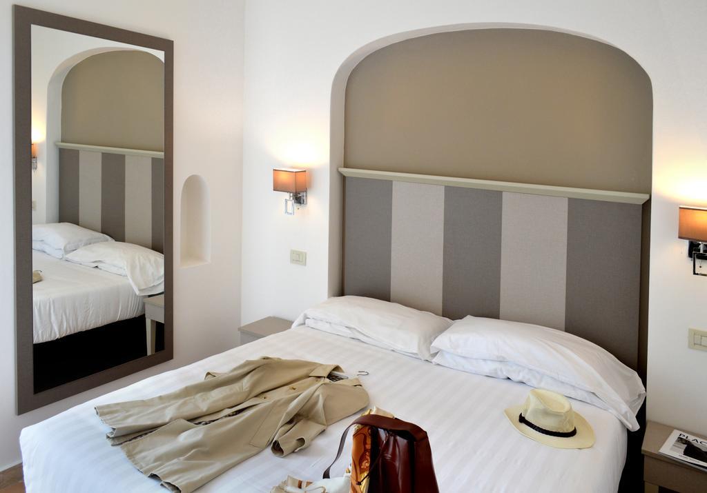 Hotel Gajeta Gaeta Esterno foto