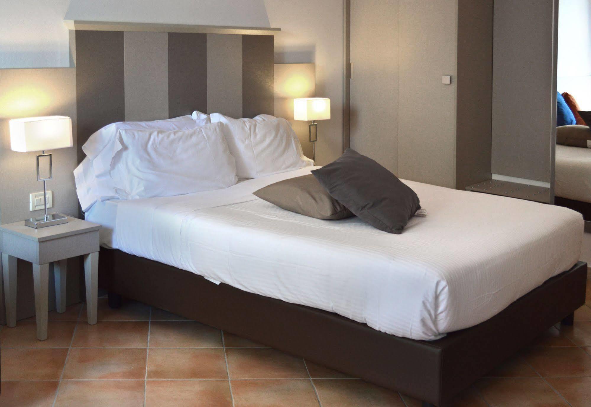 Hotel Gajeta Gaeta Esterno foto